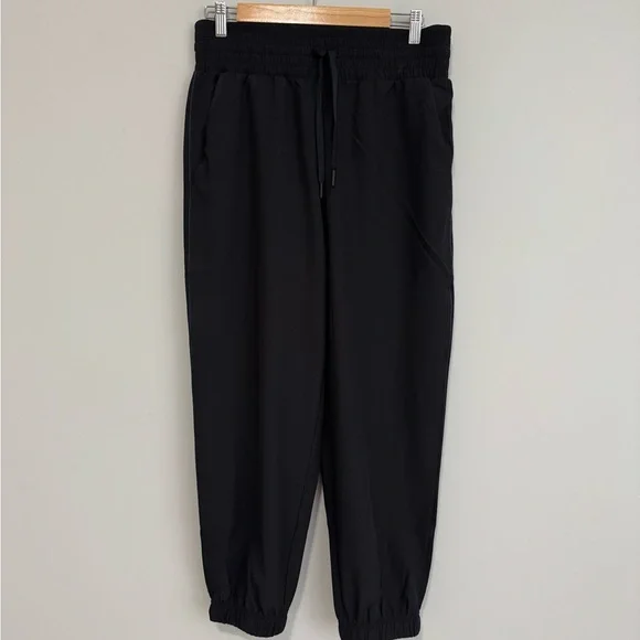 Spanx On The Move Jogger Pants